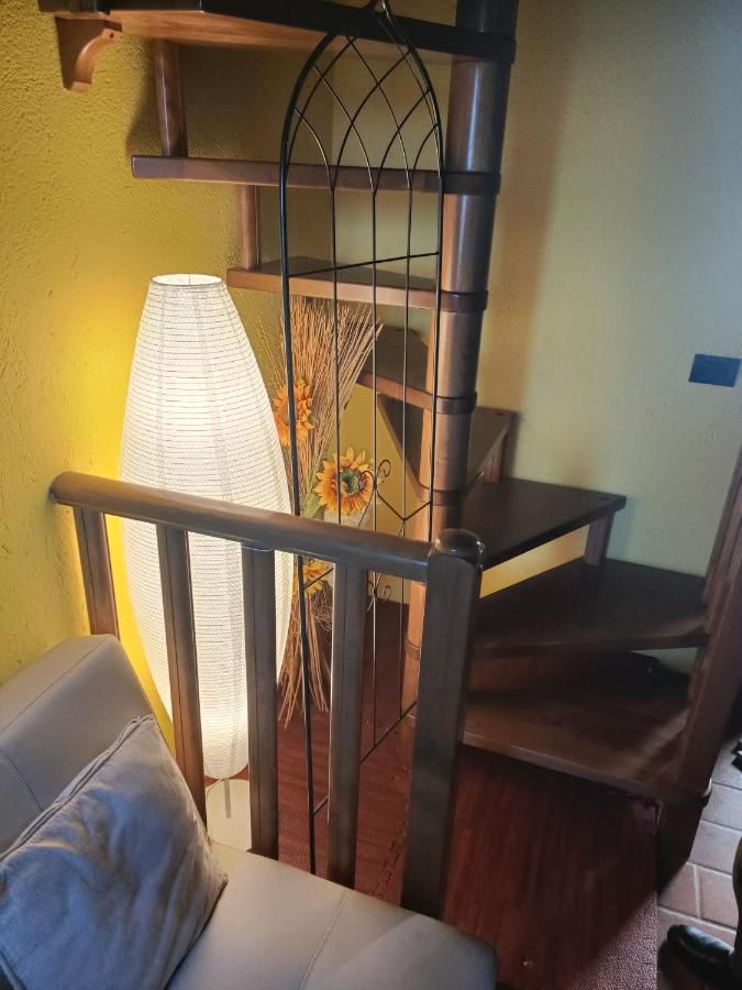 Apartmán Il Borgo Dei Pini Vinci Exteriér fotografie