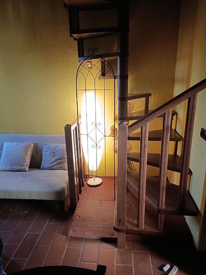 Apartmán Il Borgo Dei Pini Vinci Exteriér fotografie