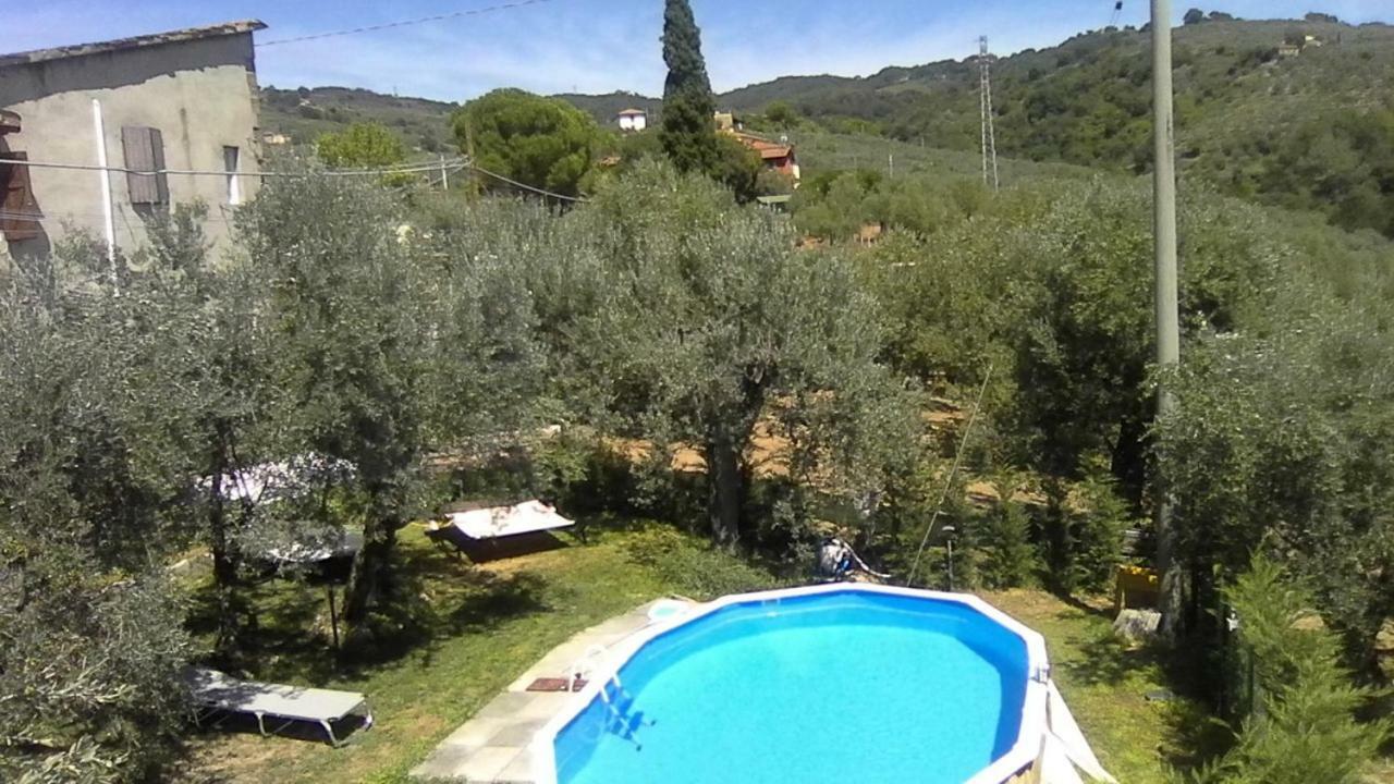 Apartmán Il Borgo Dei Pini Vinci Exteriér fotografie