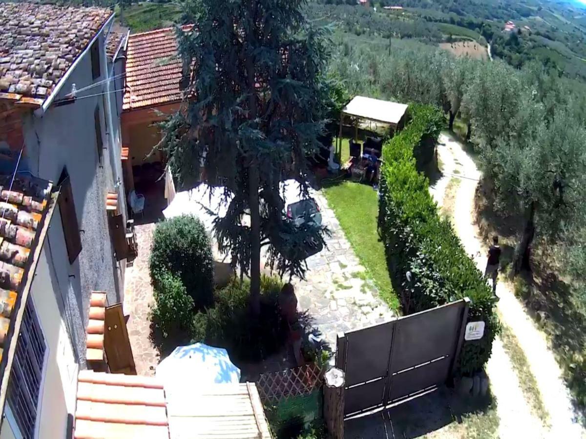 Apartmán Il Borgo Dei Pini Vinci Exteriér fotografie